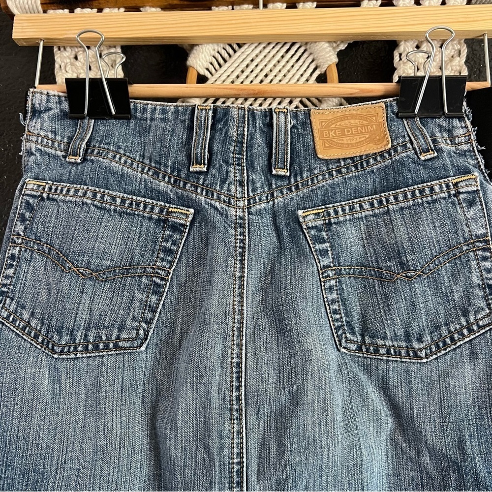 BKE Castaway Denim Pencil Skirt Woman’s 25 Y2K Boho Coastal Grandma Cottage Core - Picture 3 of 9